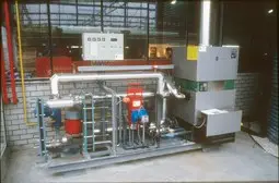 Heat disinfection of water in greenhouse