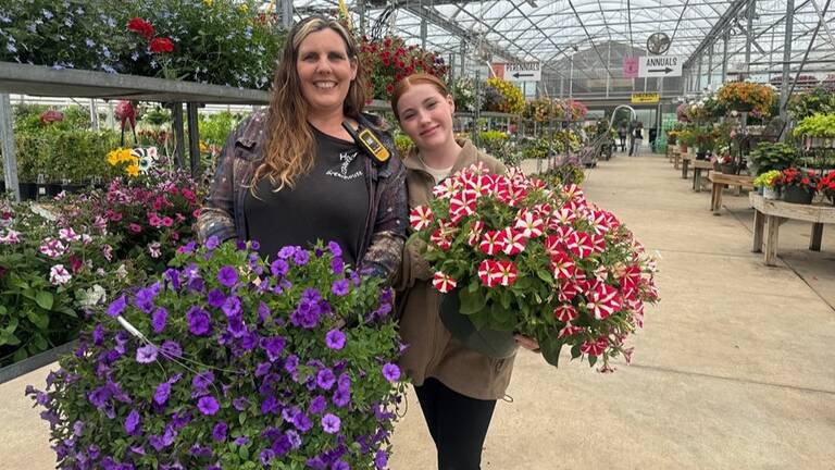 Liz and Charlie of Hook's Greenhouse Liz and Charlie of Hook's Greenhouse